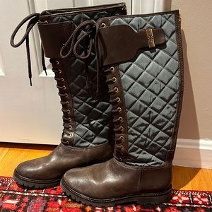 Tory Burch Lace Up Boots, size 6.5